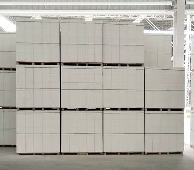 <b>���ʸ�ǽ���ϱȽϣ�����</b>