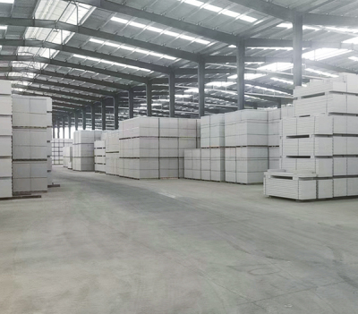 ����ש����