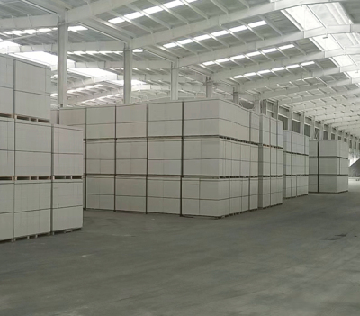 ����ש����