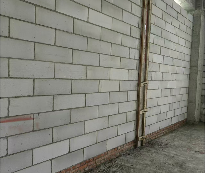 ����ש��ǽ-���ڸ�ǽ